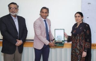 8cef681d-4776-438c-9d54-dc5812279a4a